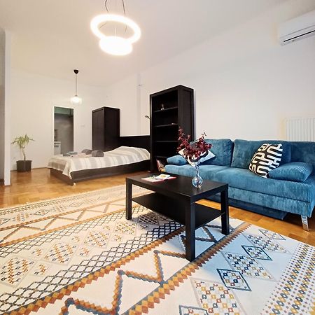 Hero'S Square Apartment 布达佩斯 外观 照片