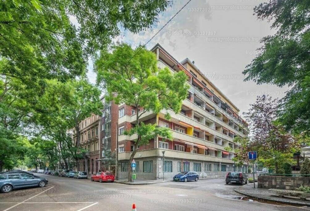 Hero'S Square Apartment 布达佩斯 外观 照片